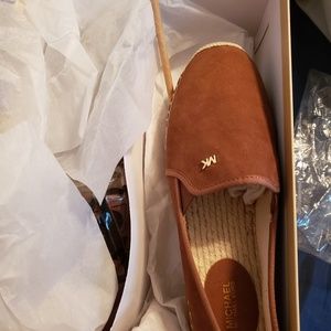 Michael Kors hastings slip on